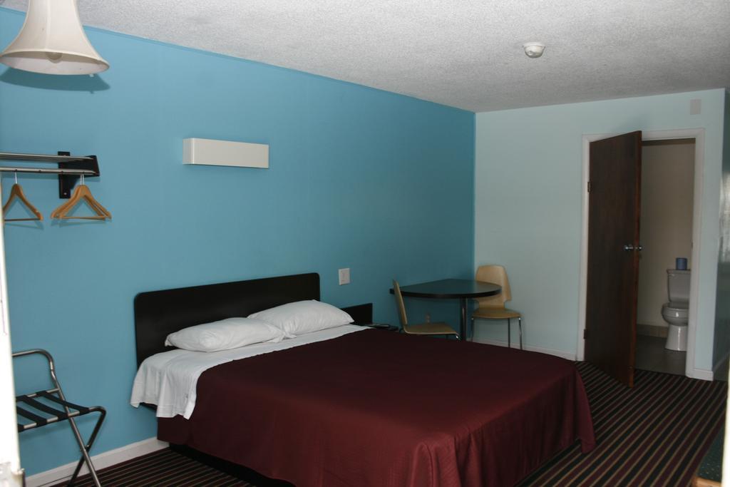 Relax Inn Front Royal Kamer foto